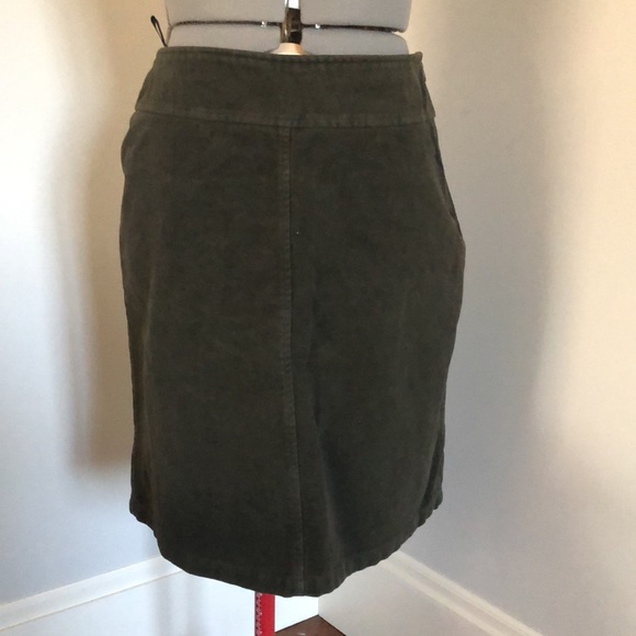 Boden skirt. Moleskin cotton. Dark green. UK size 14: US size 10. - Picture 3 of 8